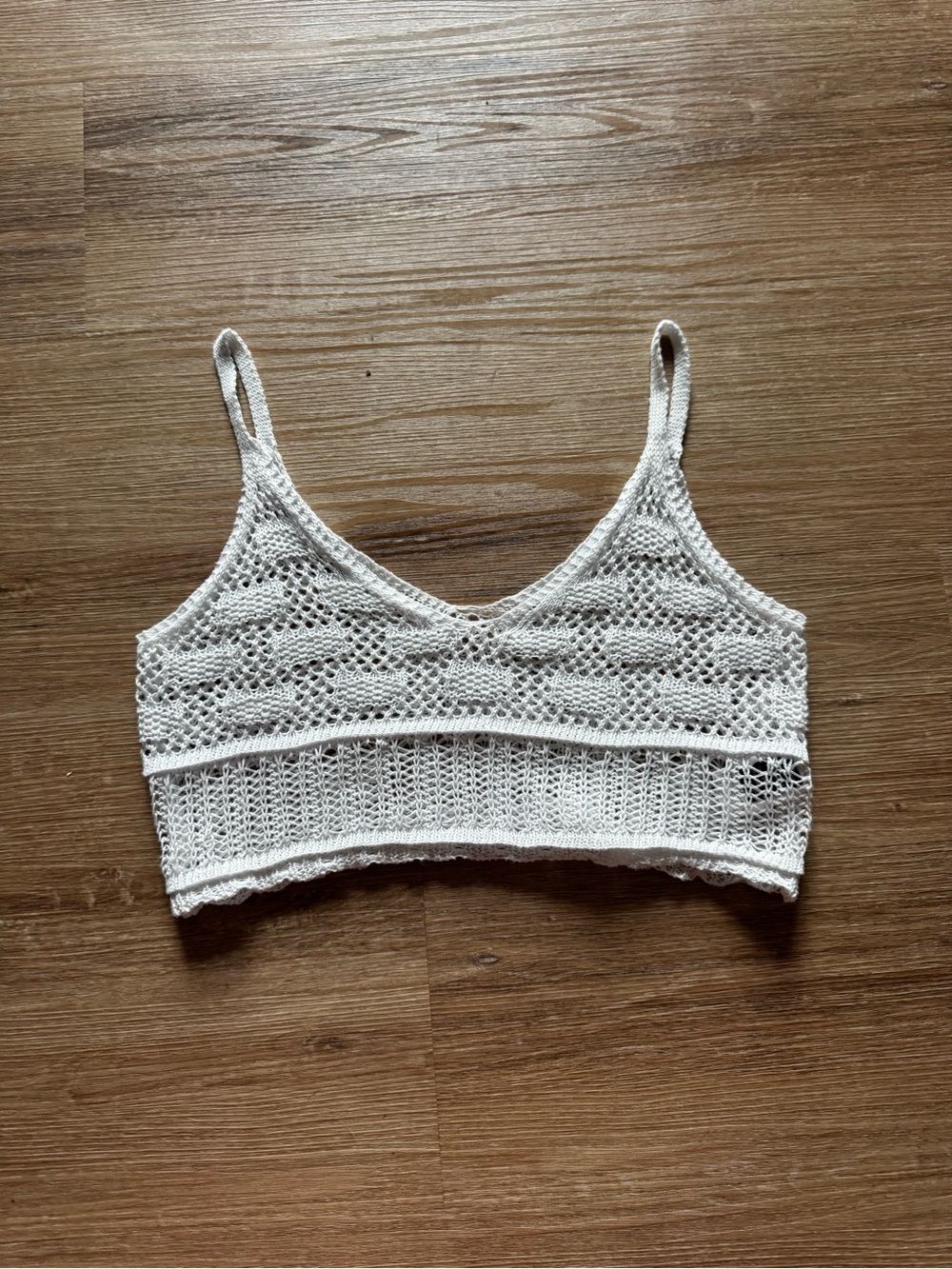 SHEIN White Crochet V-Neck Cropped Top